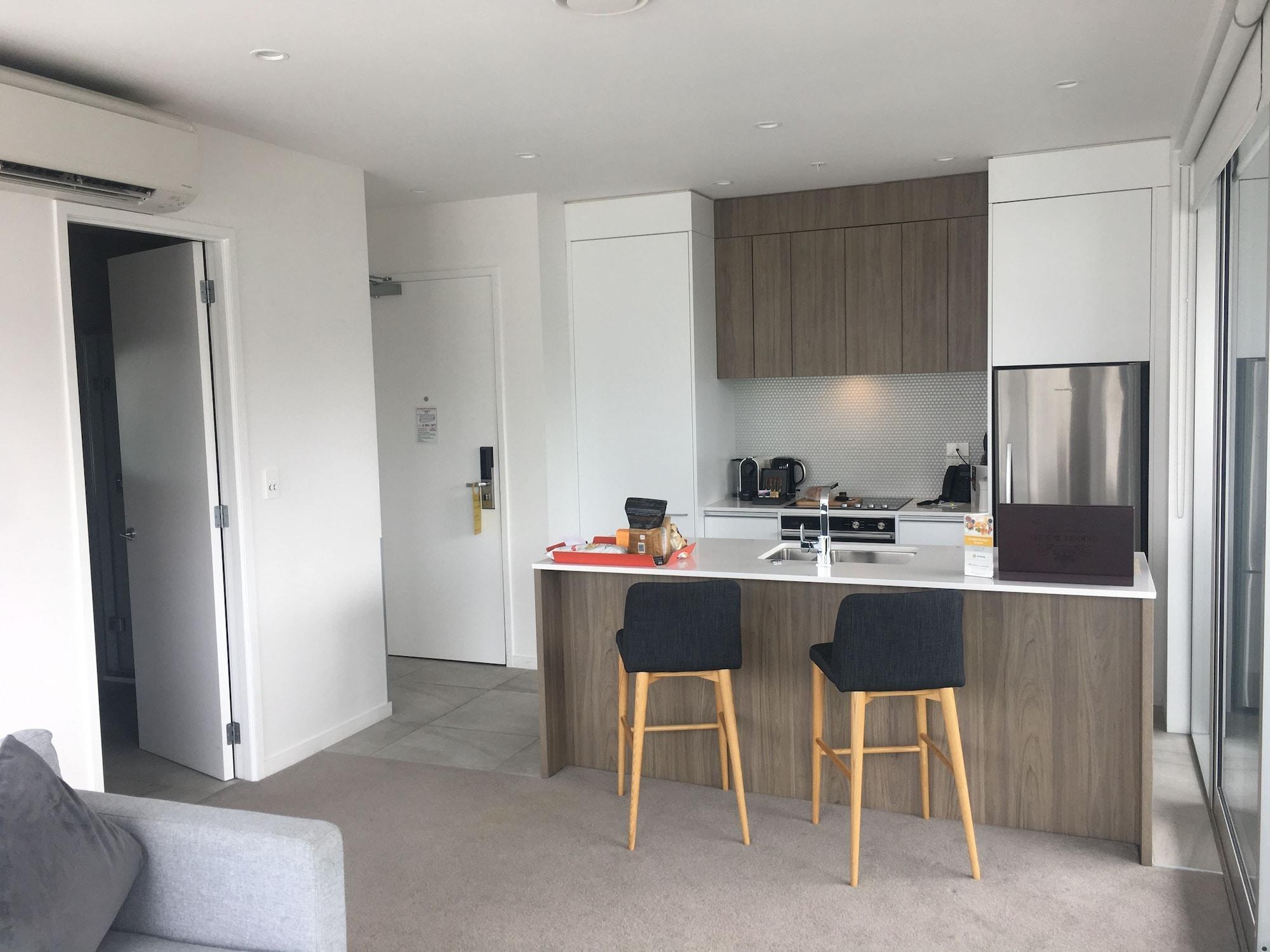 Swiss-Belsuites Victoria Park Auckland Dış mekan fotoğraf A kitchen in a typical apartment